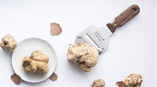How do I use a Truffle Slicer?